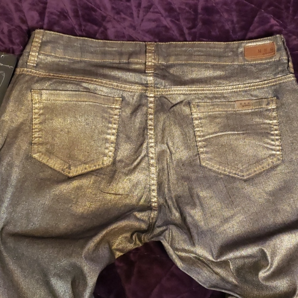 Jeans - Picture 2 of 2